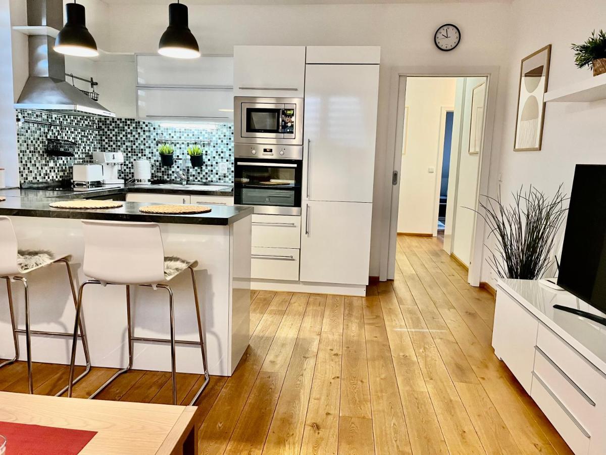 Apartman Pod Horama Jilemnice Exterior foto